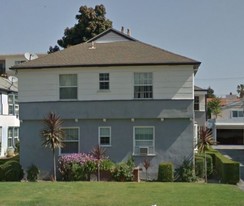 Colonial in Toluca Lake - Significant  Upside in North Hollywood, CA - Foto de edificio - Building Photo