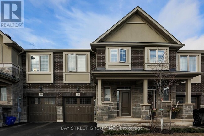property at 3353 Mockingbird Common