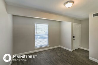 1111 Glenn Dr in Euless, TX - Building Photo - Building Photo