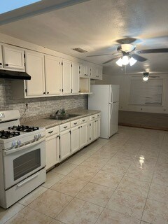 1132 Calle Terrestre in Brownsville, TX - Building Photo