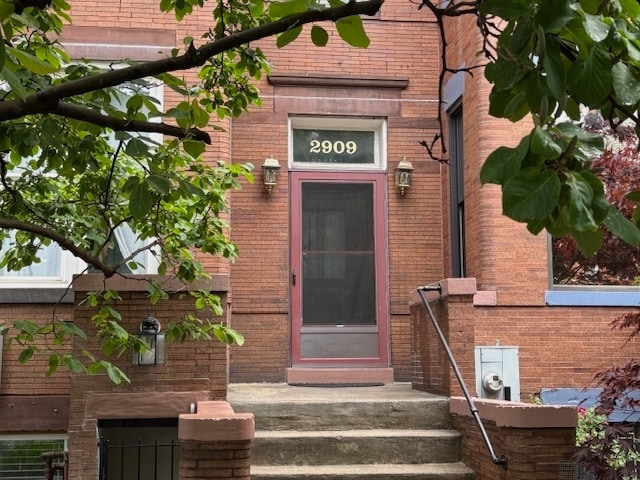 2909 13th St NW, Unit Upper in Washington, DC - Building Photo - Building Photo