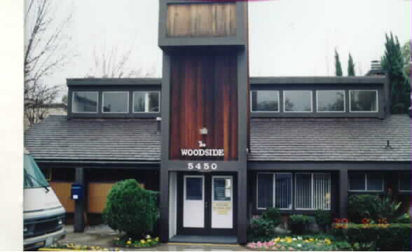 Woodside Apartments in Simi Valley, CA - Building Photo - Building Photo