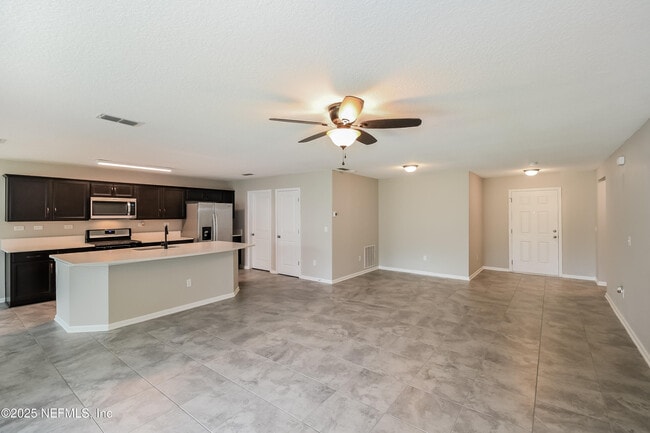 3040 Greywood Ln in Orange Park, FL - Building Photo - Building Photo
