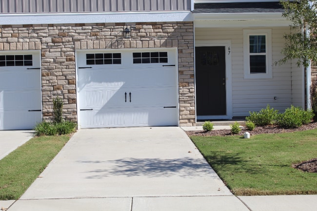 67 Village Edge Dr in Lillington, NC - Building Photo - Building Photo