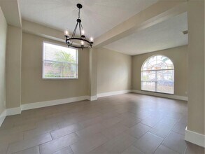 4115 Andover Cay Blvd in Orlando, FL - Building Photo - Building Photo