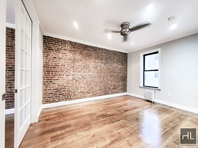 E 100TH ST., Unit 5D in New York, NY - Building Photo - Building Photo