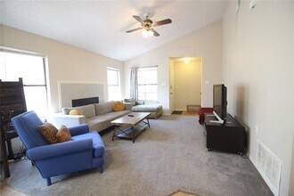 11603 Pearwood Pl in Austin, TX - Building Photo - Building Photo