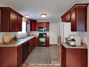 634 S Mahn Ave in Springfield, MO - Building Photo - Building Photo