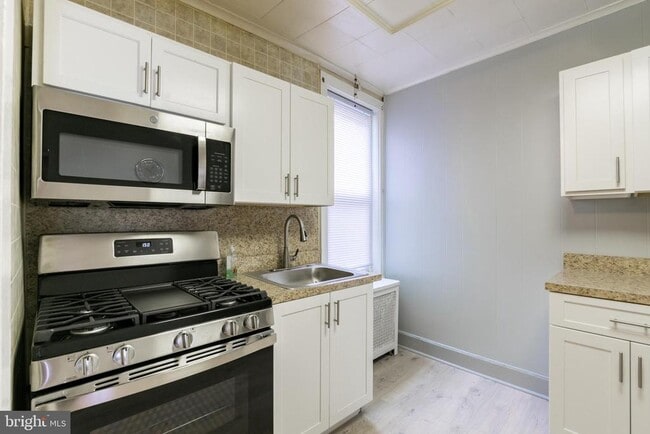 property at 1931 S 21st St