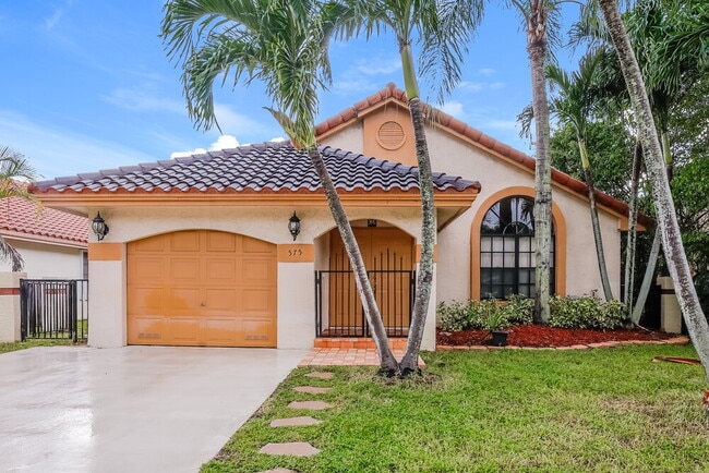 575 NW 38th Ave