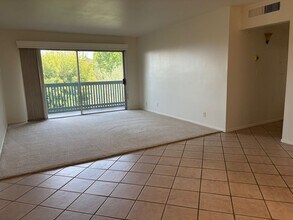 424 N Bellflower Blvd in Long Beach, CA - Building Photo - Building Photo