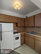 739 W Belmont Ave, Unit 311 in Chicago, IL - Building Photo - Building Photo