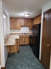 49 Parker Ave, Unit 9 in Dracut, MA - Building Photo - Building Photo