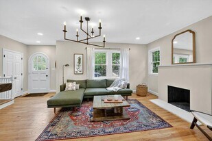 6017 Inwood St in Cheverly, MD - Building Photo