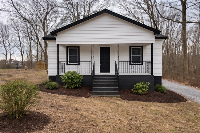 property at 905 Gantt St