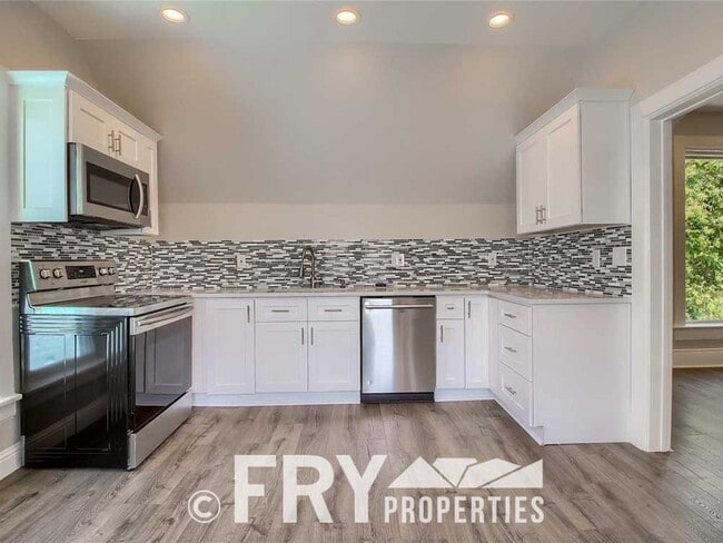 725 S Lincoln St in Denver, CO - Building Photo - Building Photo