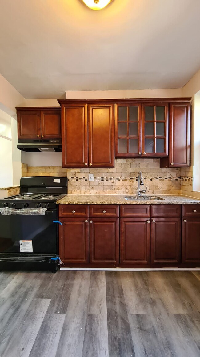 94 2nd Ave Rentals in Newark, NJ