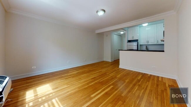 property at 151 W 16th St