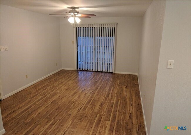 1002 Charisse St in Killeen, TX - Building Photo - Building Photo