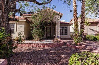 5020 Tropical Glen Ct in Las Vegas, NV - Building Photo - Building Photo