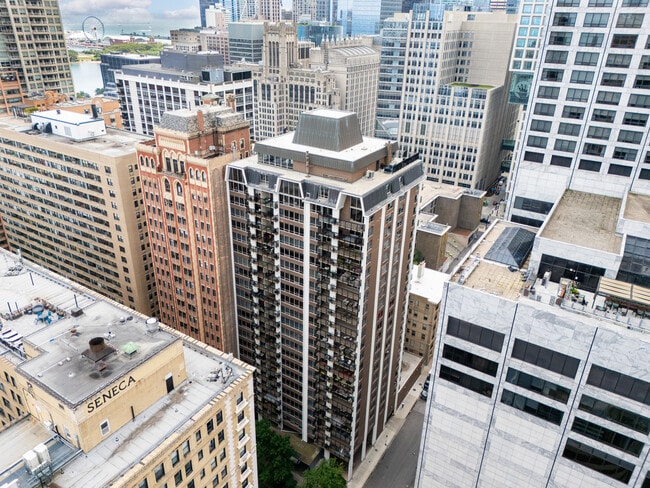 property at 201 E Chestnut St