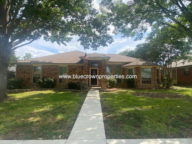 property at 3508 Jonquil Ln