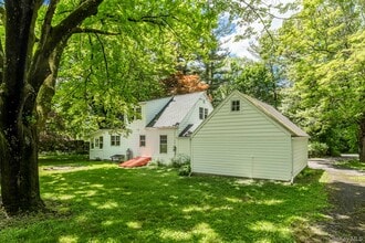 6232 NY-82 in Stanfordville, NY - Building Photo - Building Photo
