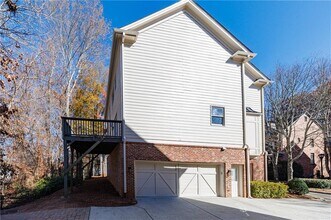 1012 Madeline Ln in Atlanta, GA - Building Photo - Building Photo