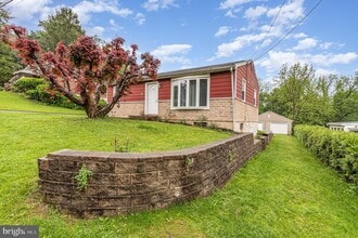 9 W Highland Ave in Enola, PA - Building Photo - Building Photo