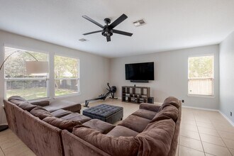 21646 Seminole Oaks in San Antonio, TX - Building Photo - Building Photo