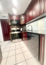 717 Gardens Dr in Pompano Beach, FL - Building Photo - Building Photo