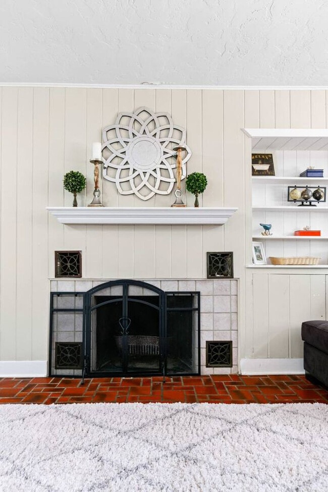 1929 NW 7th Ln in Gainesville, FL - Building Photo - Building Photo