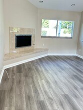 6803 Urubu St in Carlsbad, CA - Building Photo - Building Photo