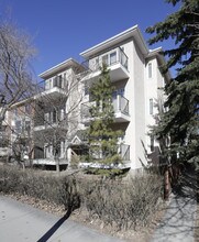 1818 11th Ave SW in Calgary, AB - Building Photo - Building Photo