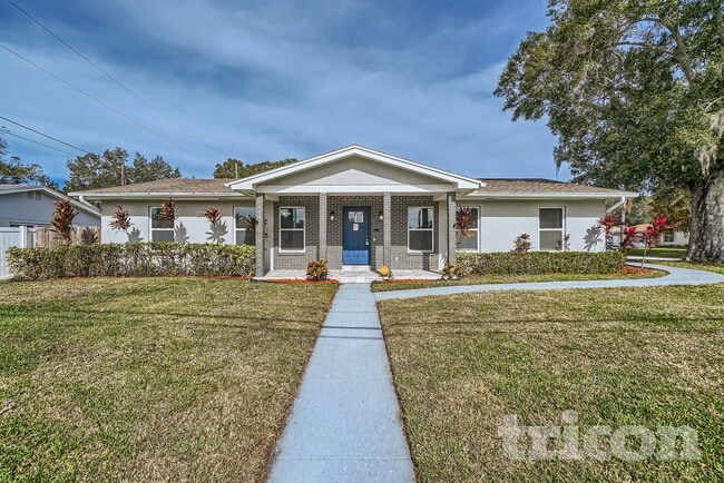 1498 Hunt Ln in Clearwater, FL - Foto de edificio - Building Photo