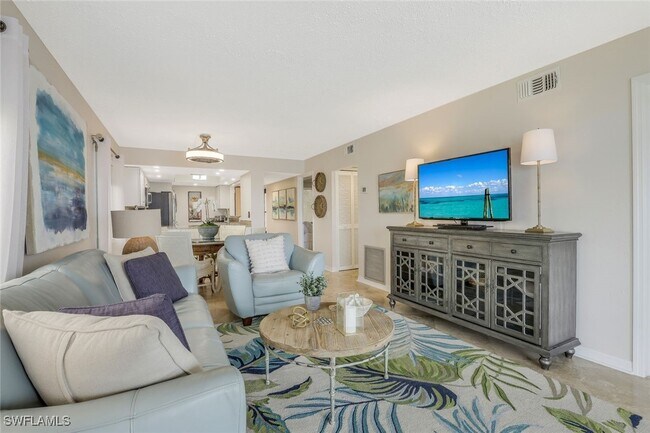 4835 Bonita Beach Rd SW in Bonita Springs, FL - Foto de edificio - Building Photo