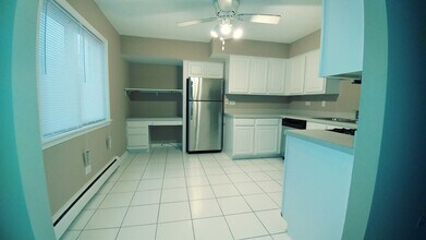 9840 W 153rd St in Orland Park, IL - Building Photo - Building Photo