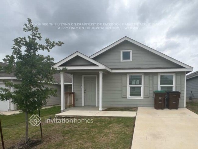 property at 14423 Estuary Pl