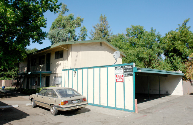 6115 Montecito Blvd in Santa Rosa, CA - Building Photo - Building Photo