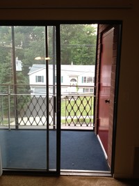 Hilltop Terrace Apartments!!! Amazing rental! in West Haven, CT - Building Photo - Building Photo