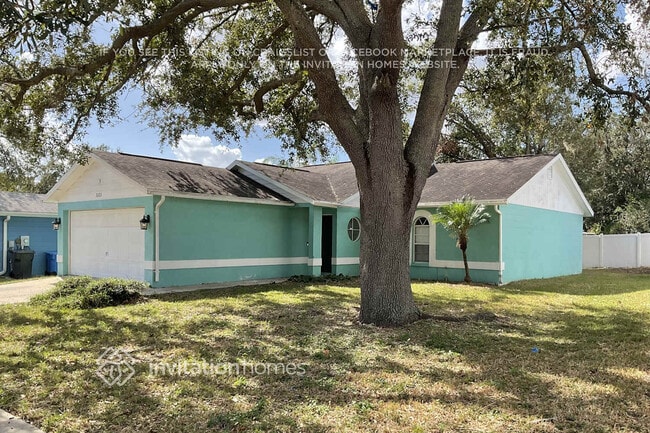 2223 Ridgemore Dr in Valrico, FL - Building Photo - Building Photo