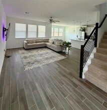 2909 St Regis Dr in Pflugerville, TX - Foto de edificio - Building Photo
