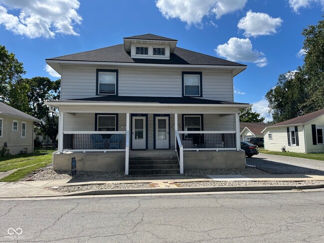 property at 115 W Fordice St