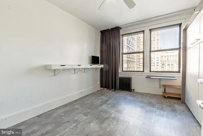 property at 1324 Locust St