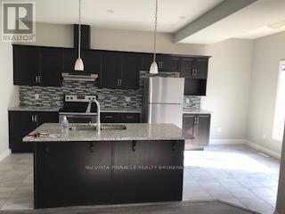 2040 Shore Rd in London, ON - Building Photo - Building Photo