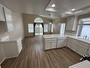 19908 Westerly Dr in Riverside, CA - Foto de edificio - Building Photo