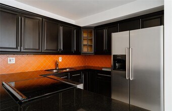 3716 NE 168th St in North Miami Beach, FL - Building Photo - Building Photo