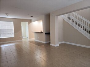 14722 SW 12th St in Pembroke Pines, FL - Building Photo - Building Photo