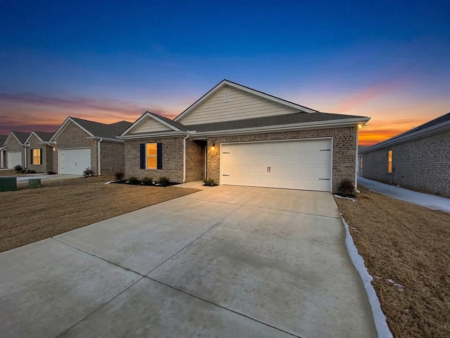 property at 28 Silo Ln