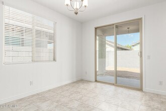 10162 W Amelia Ave in Avondale, AZ - Building Photo - Building Photo